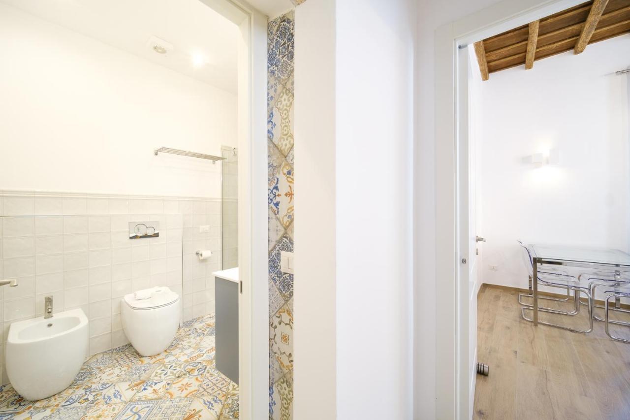 Vatican Elvira Apartment