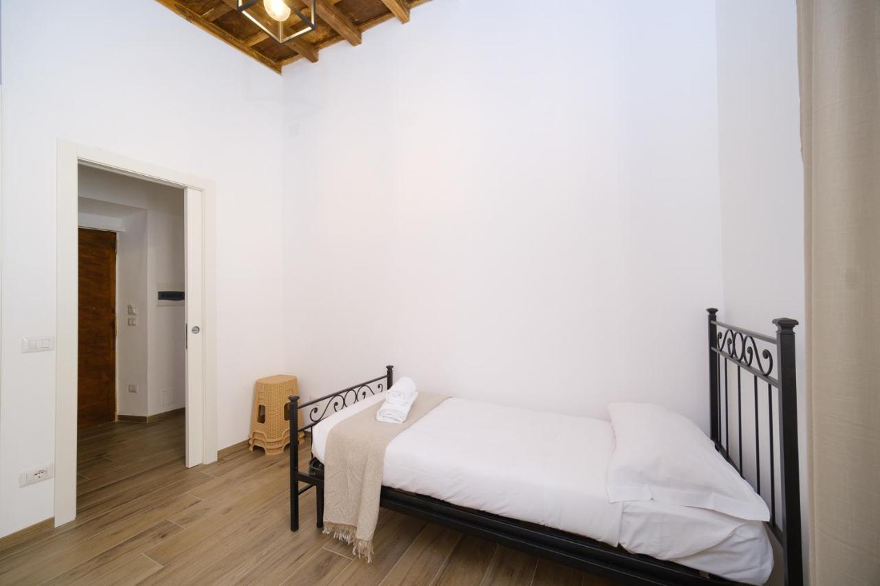 Vatican Elvira Apartment