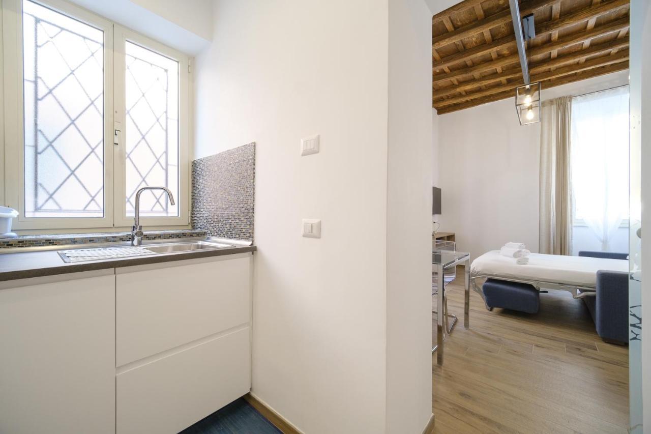 Vatican Elvira Apartment